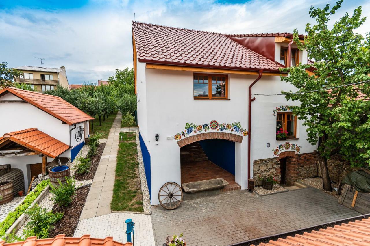 Penzion Hluk Exterior photo